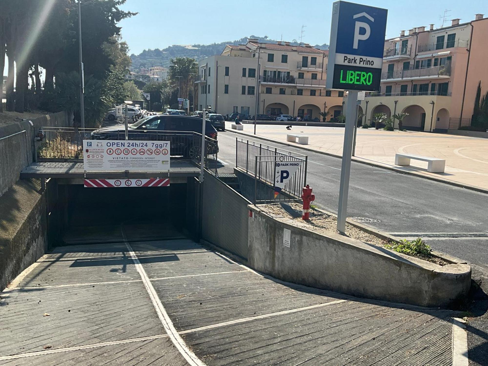 Studio Mer Piscine Cala Di Sole Imperia Italie Mono Locale Une Seule Piece エクステリア 写真