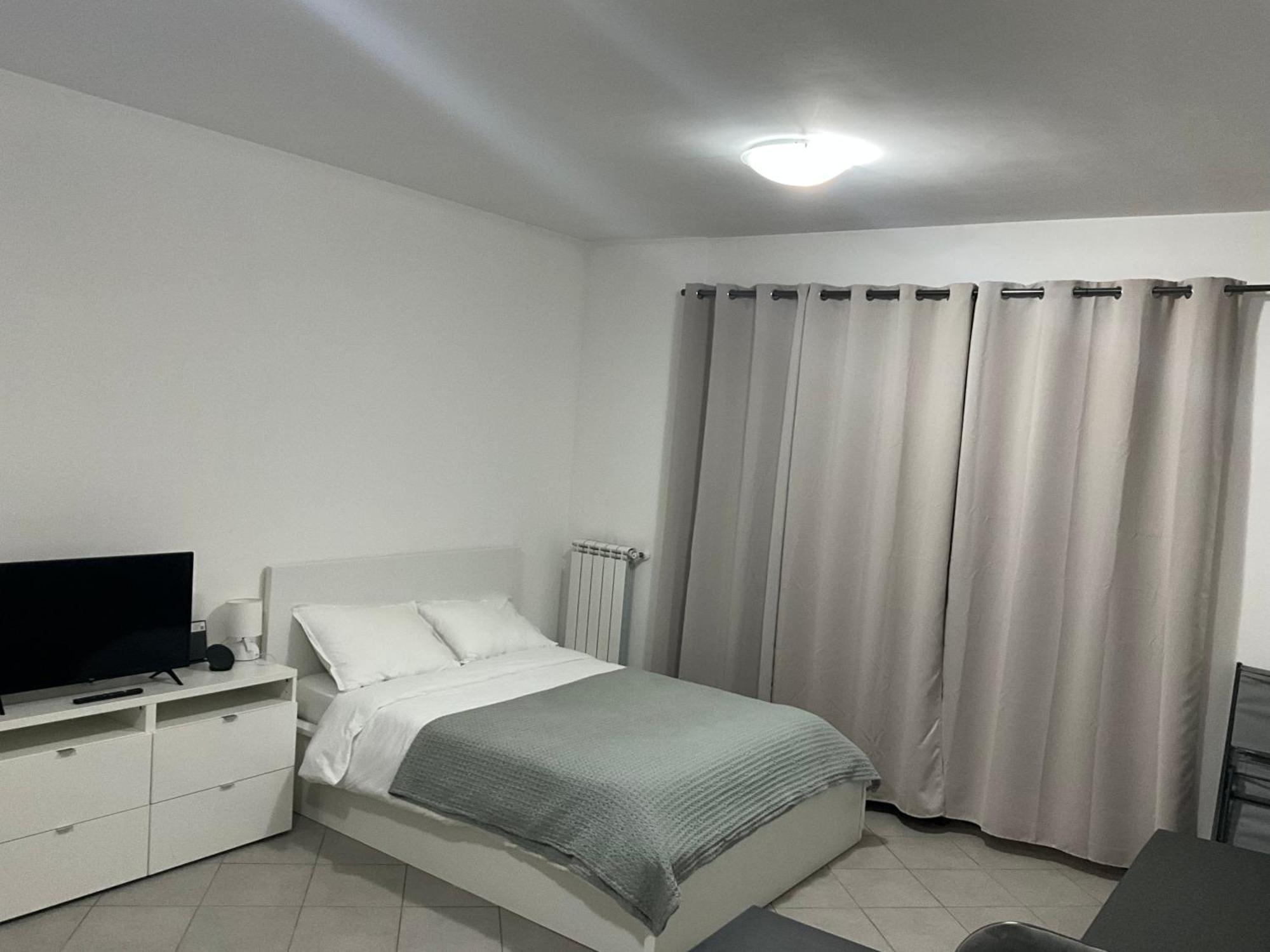 Studio Mer Piscine Cala Di Sole Imperia Italie Mono Locale Une Seule Piece エクステリア 写真